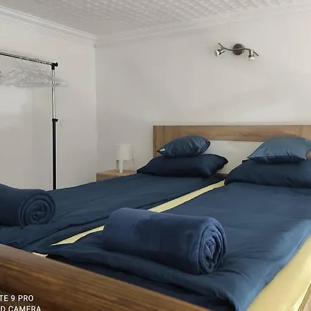 Studio Apartman Cattleya Суботица Экстерьер фото