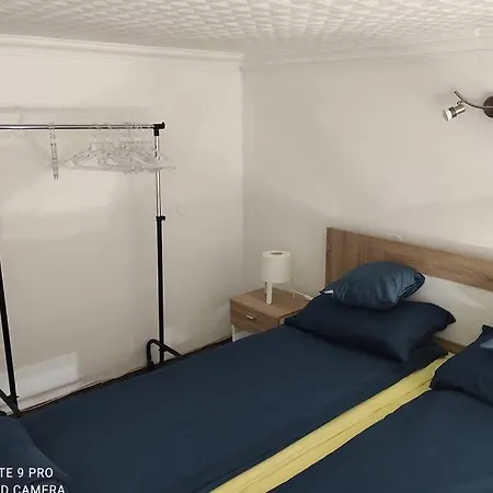 Studio Apartman Cattleya Суботица Экстерьер фото